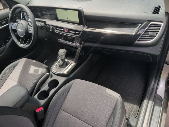 New 2026 Steel Gray Kia S image 27