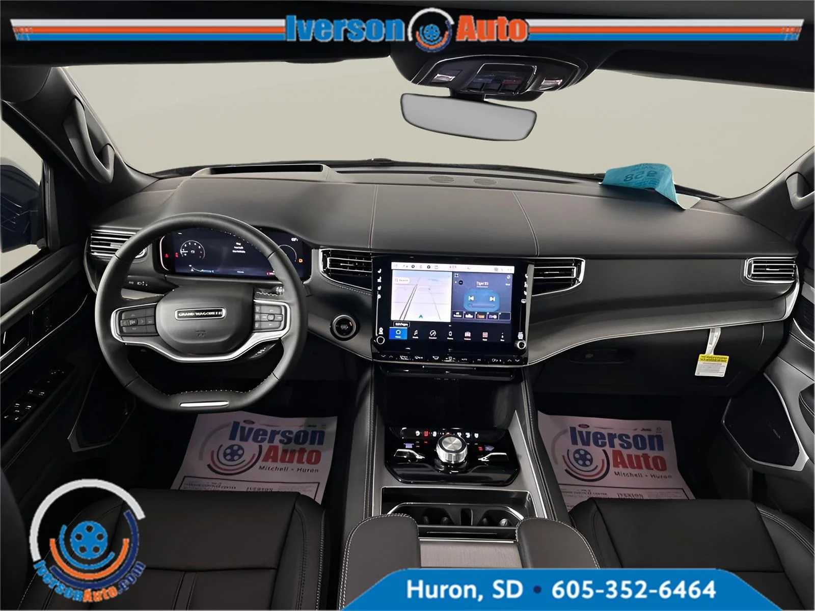 New 2026 Steel Blue Exterior Paint Jeep Limited Reserve image 30