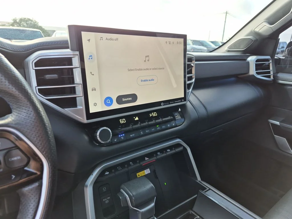 Used 2022 Silver Toyota Platinum image 25