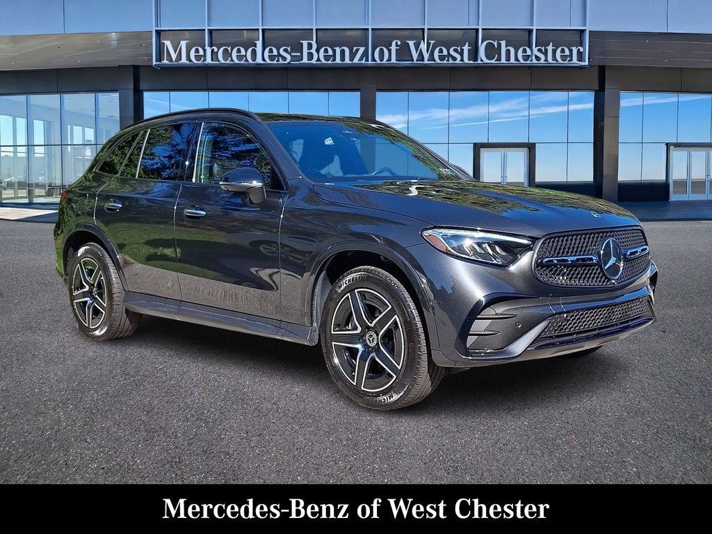 2026 Mercedes-Benz GLC 300 AWD 4MATIC® photo 1