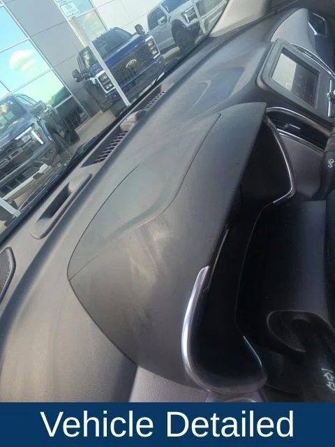 Used 2022 Blue Chevrolet LS image 11
