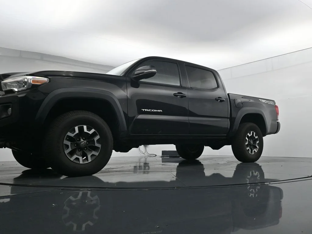 Used 2019 Black Toyota TRD Off-Road image 19