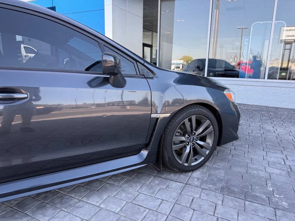 Used 2017 Gray Subaru Premium image 13