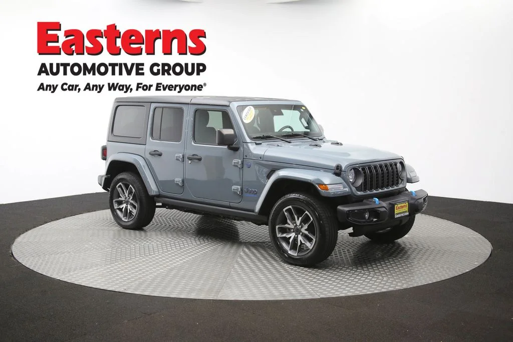 Used 2024 Gray Jeep Sport S 4xe image 49