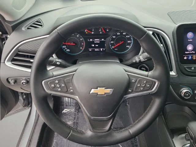 Used 2023 STERLING GRAY METALLIC Chevrolet RS image 27