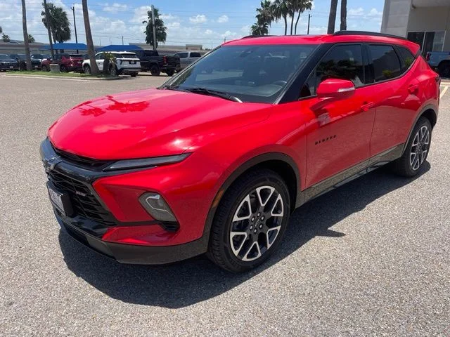 Used 2023 Red Chevrolet RS image 3
