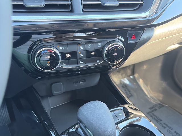 2026 Chevrolet Trax Activ - Photo 18