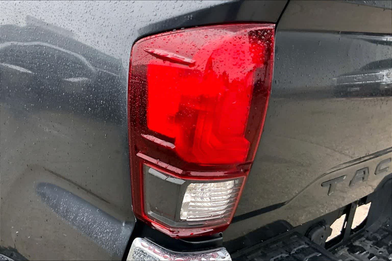 Used 2022 Magnetic Gray Metallic Toyota SR5 image 28