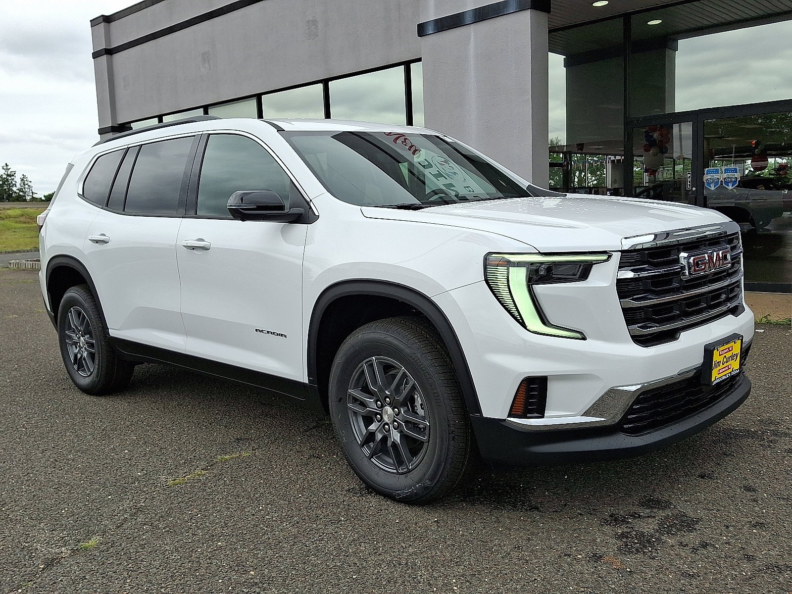 2026 GMC Acadia Elevation - Photo 2