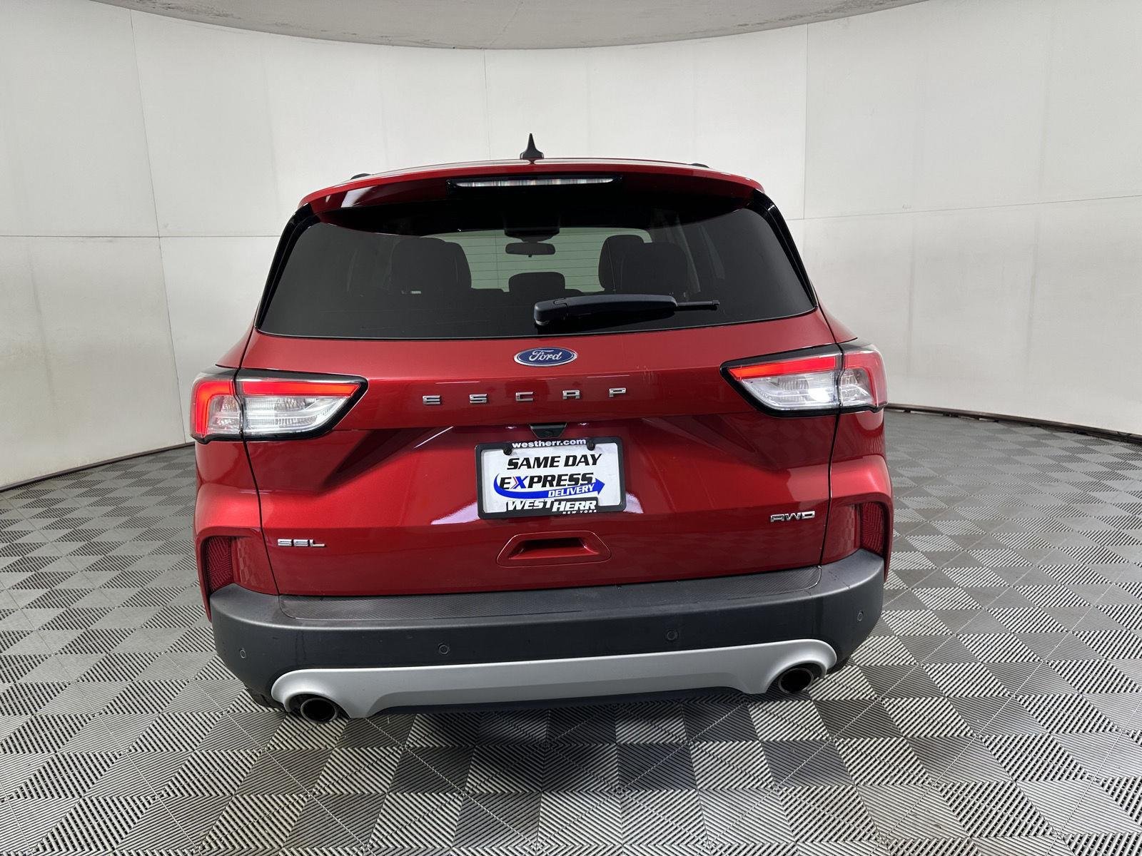 Used 2021 Rapid Red Metallic Tinted Clearcoat Ford SEL image 23