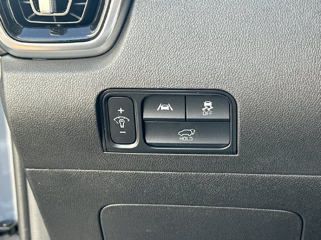 Certified Used 2023 Wolf Gray Kia SX image 10