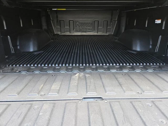 Used 2024 White Chevrolet LT image 15