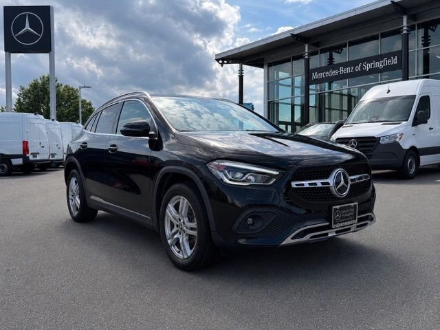 Used 2023  Mercedes-Benz GLA 250 image 1
