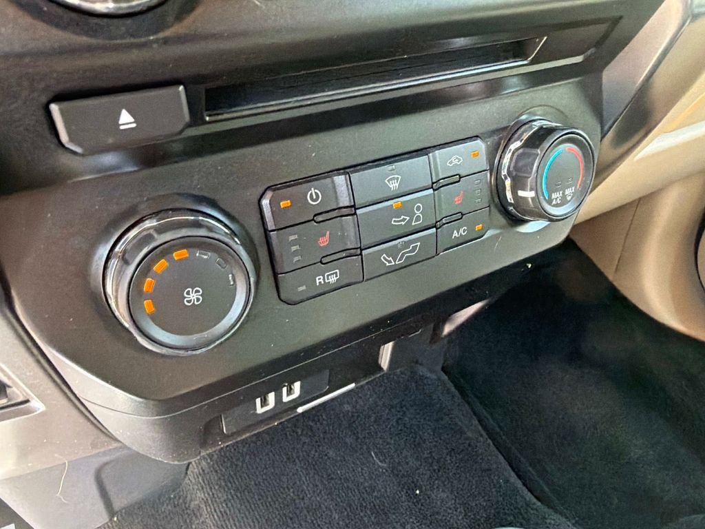 Used 2017 Gold Ford XLT image 26