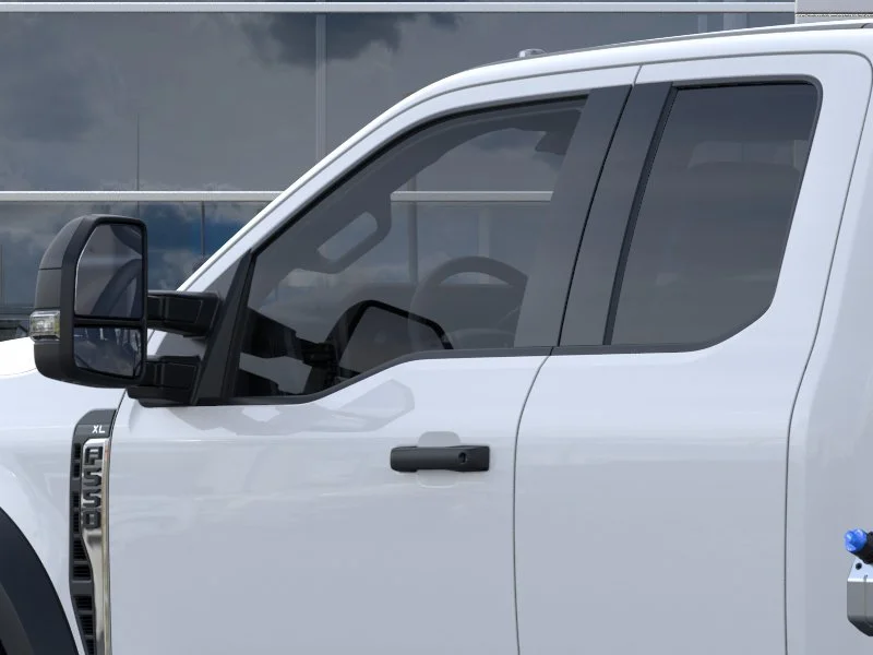 New 2026 Oxford White Ford XL image 45