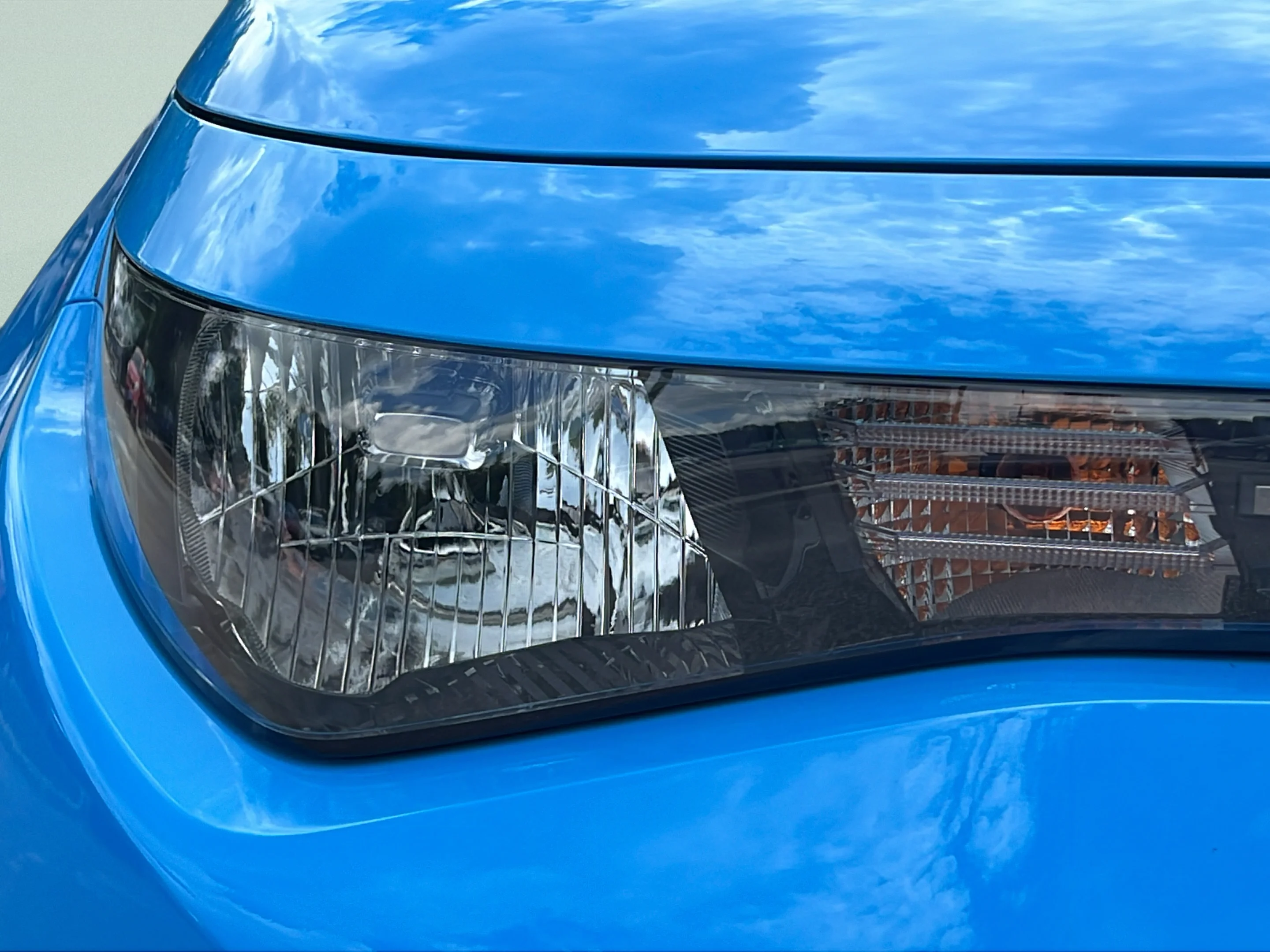 Used 2025 Surf Blue Kia EX image 9