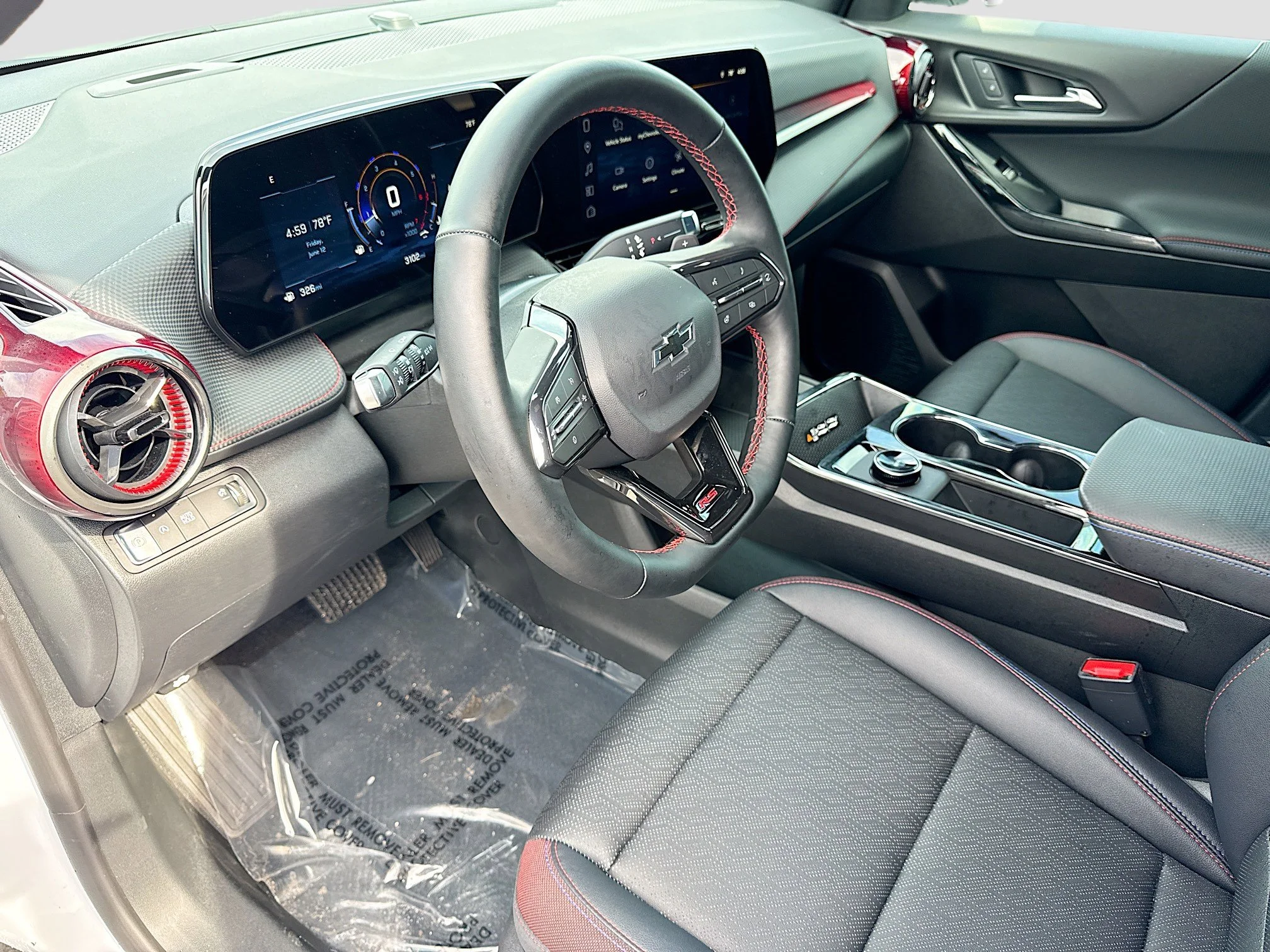 Used 2026 Polar White Tricoat Chevrolet FWD RS image 26