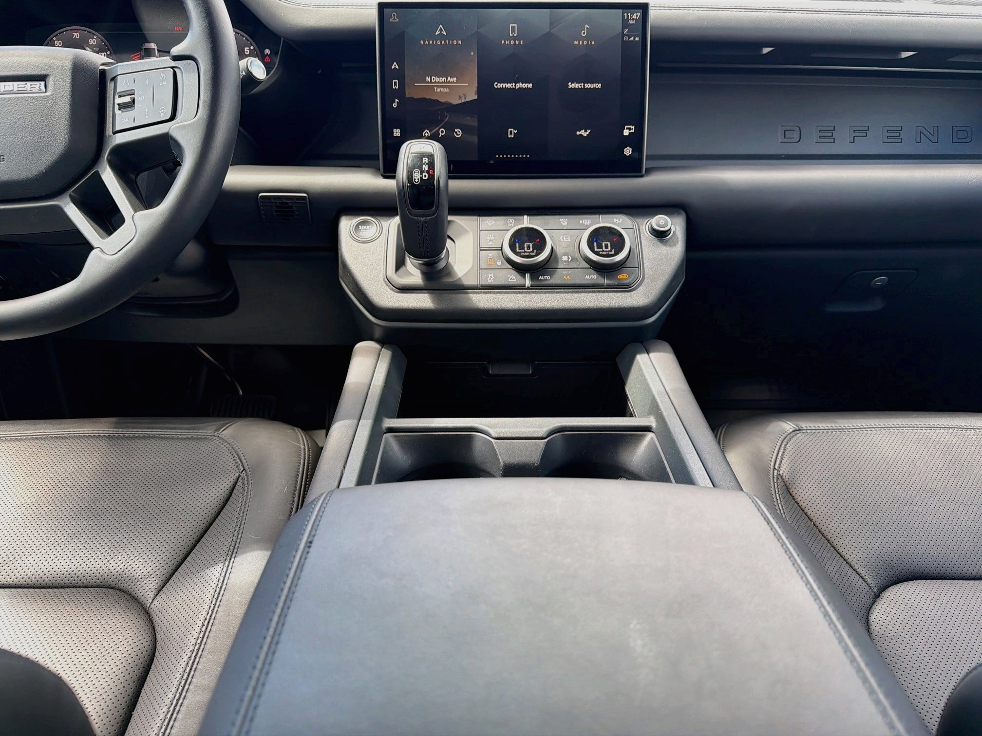 Used 2025 Carpathian Grey Premium Metallic Land Rover S image 17