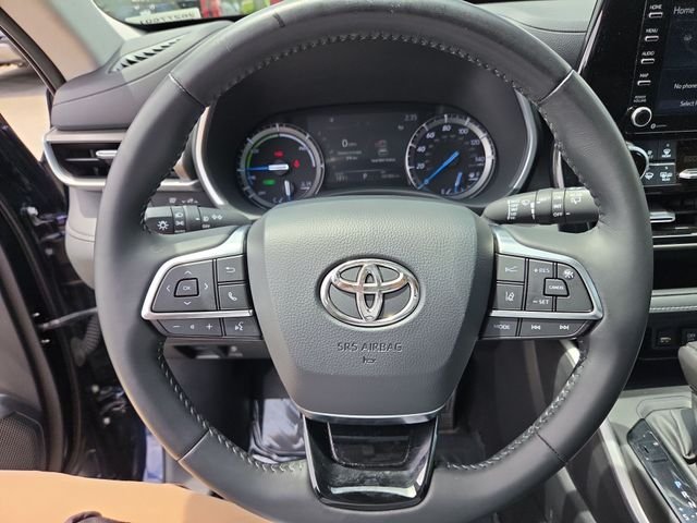 2021 Toyota Highlander XLE - Photo 14