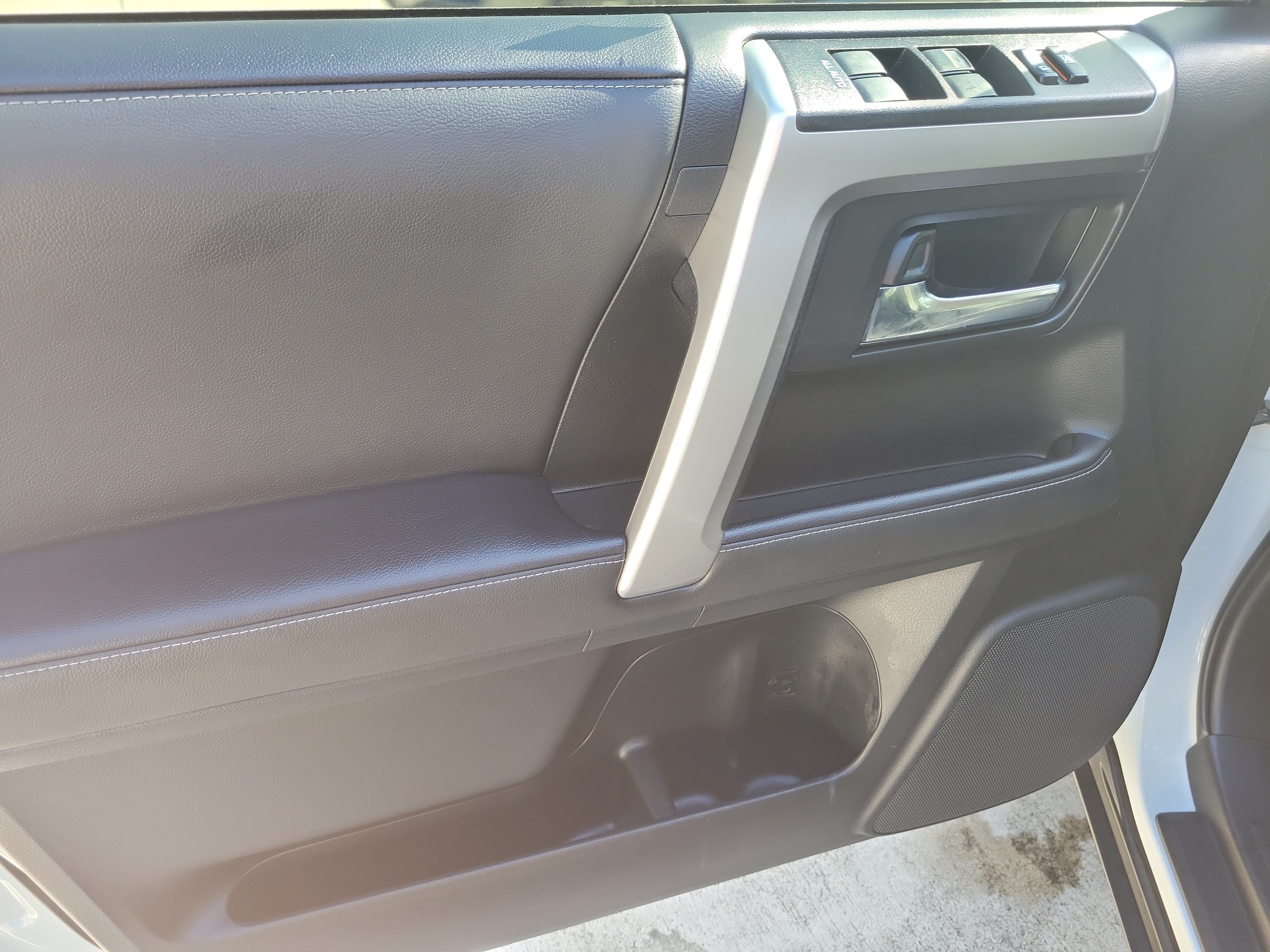 Used 2024 Ice Toyota SR5 image 20