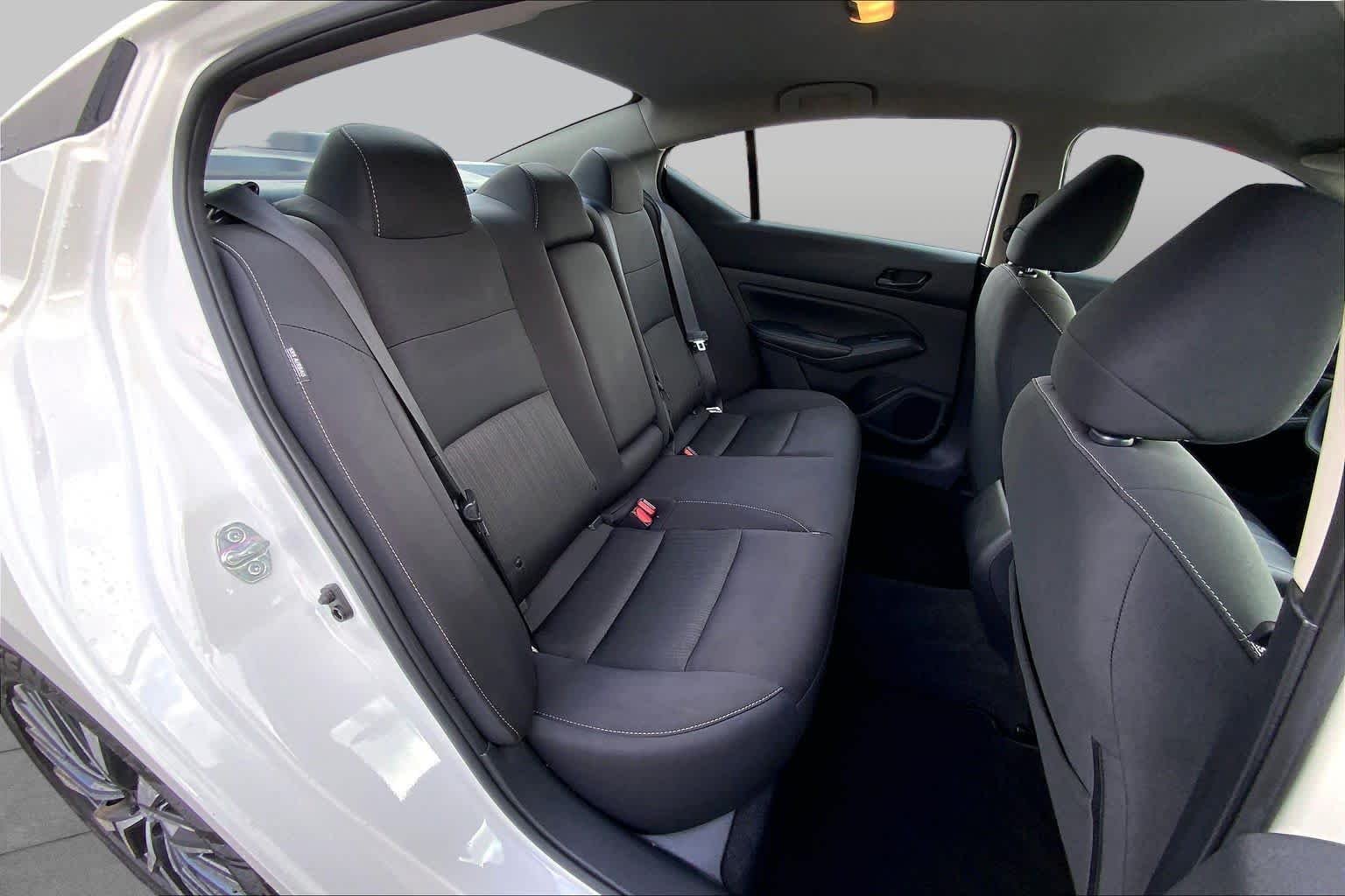 Used 2025 Glacier White Nissan SV image 20