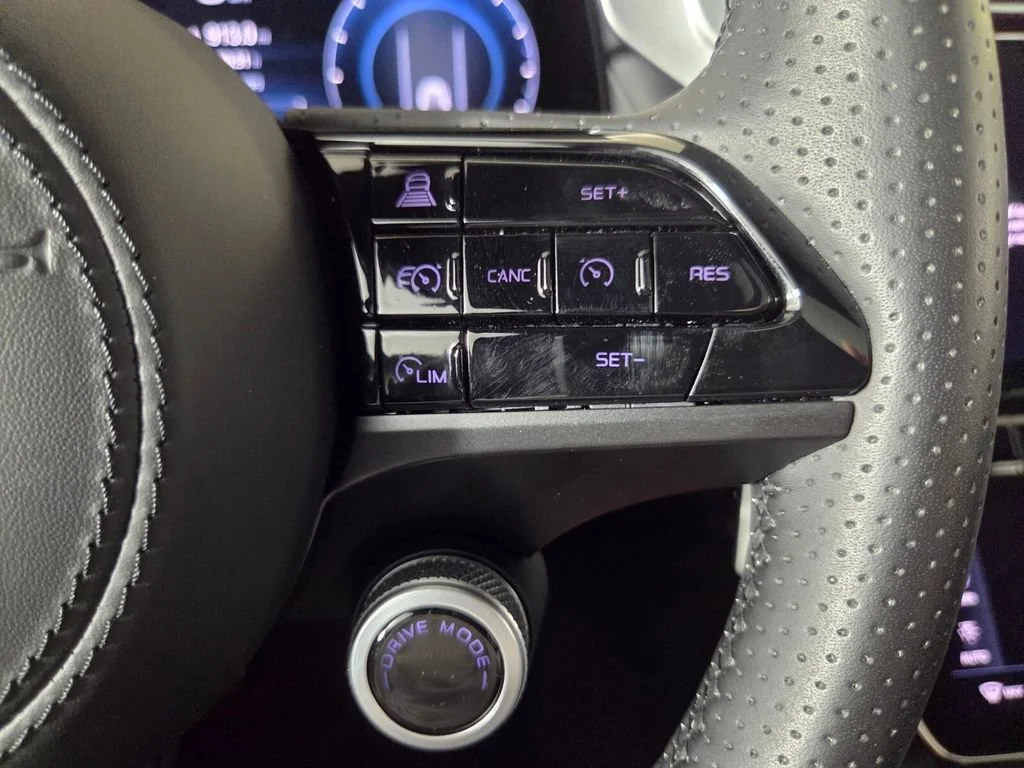 New 2025  Maserati Modena image 14