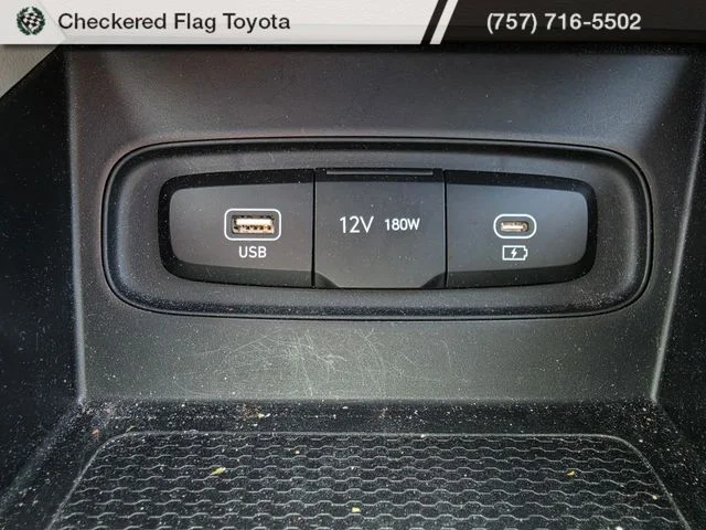 Used 2024 Green Apple Hyundai SEL image 19