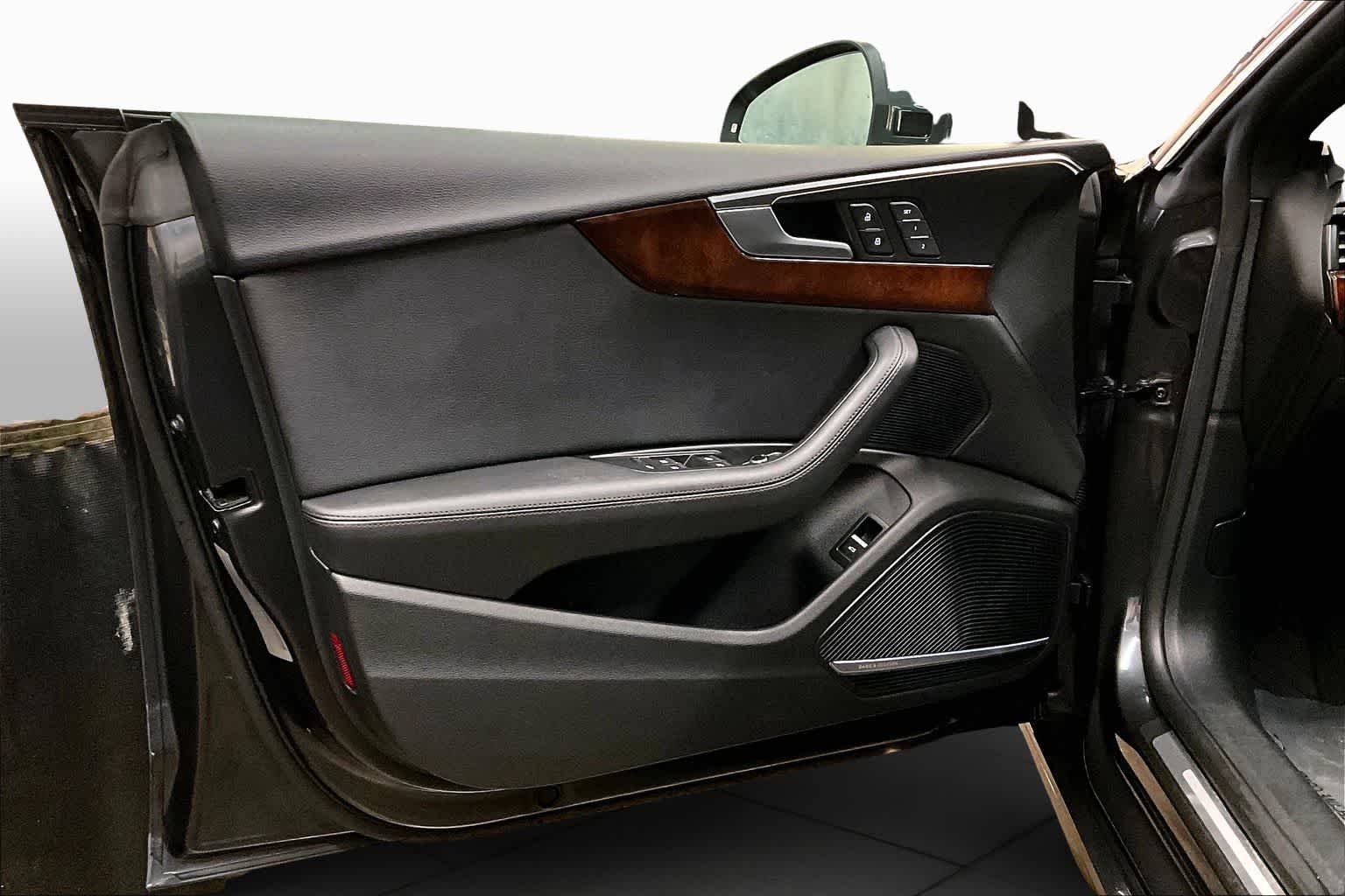 Used 2019 Manhattan Gray Metallic Audi Prestige image 22