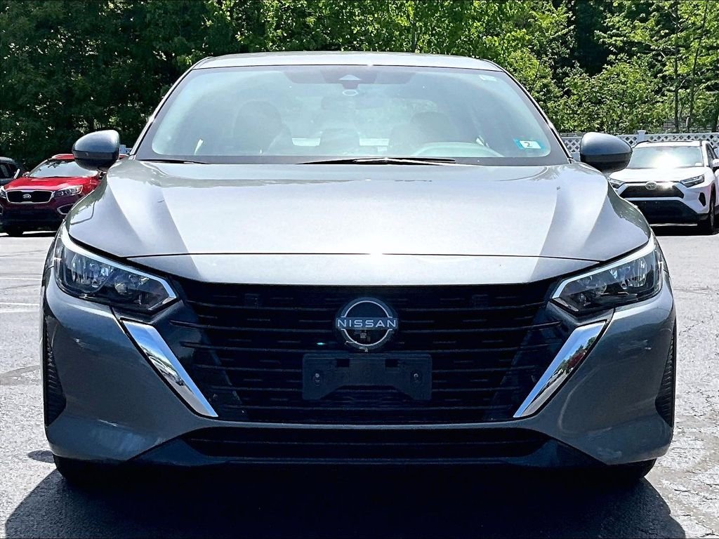 Used 2024 Gray Nissan SV image 2
