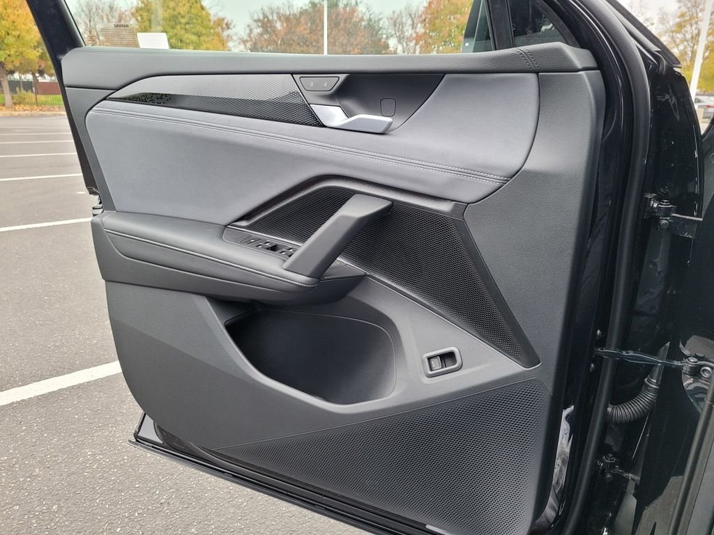 New 2026 Black Volkswagen 2.0T SE image 25