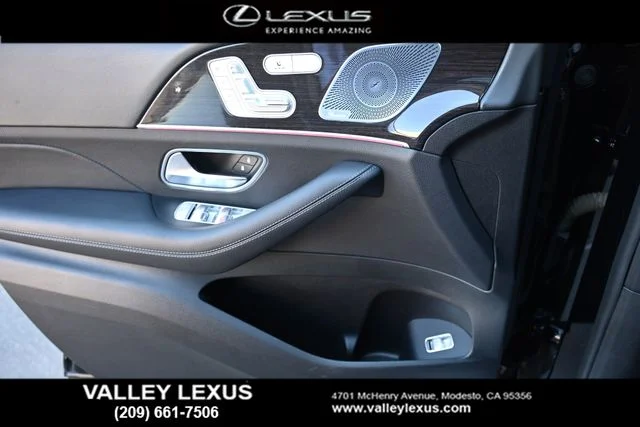 Used 2020 Black Mercedes-Benz GLE 450 image 12