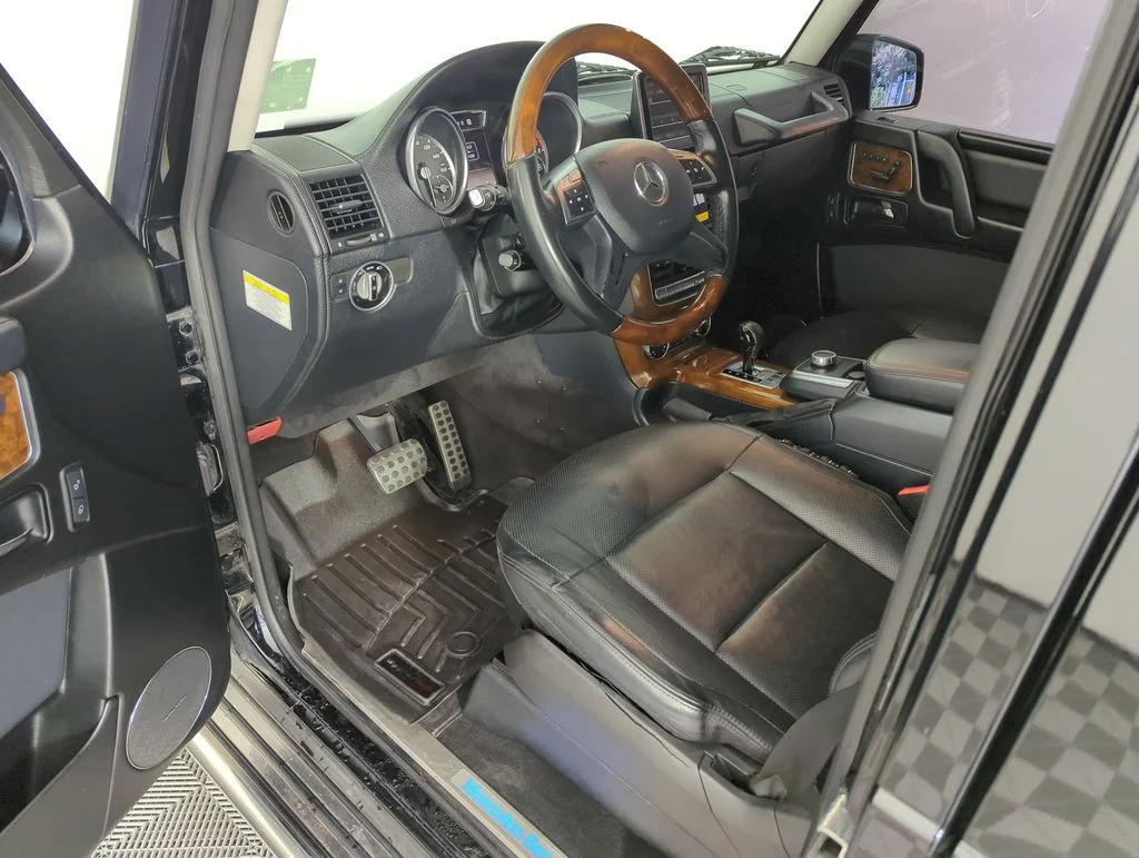 Used 2013  Mercedes-Benz G 550 image 10