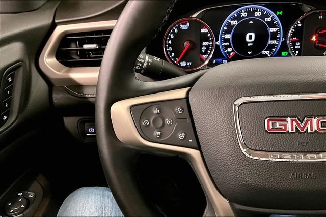 2023 GMC Acadia Denali - Photo 28