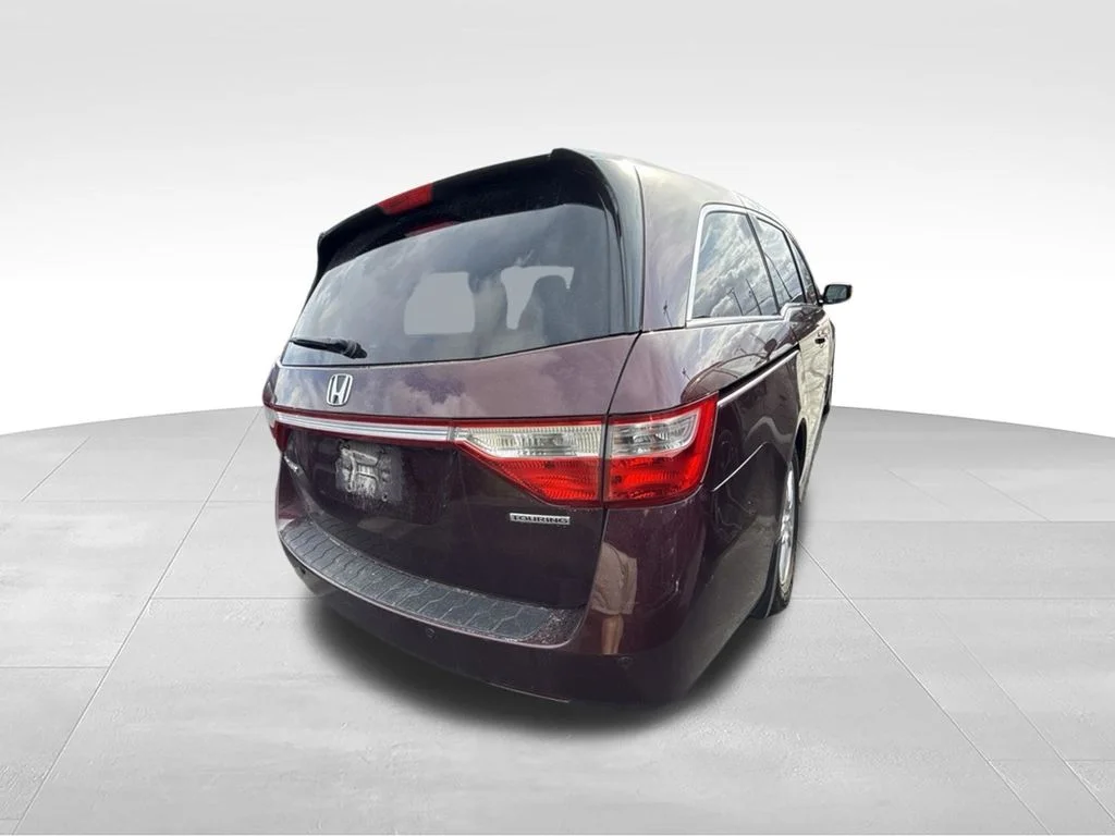 Used 2011  Honda Touring Elite image 2