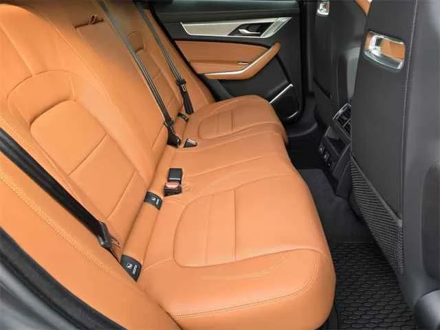 2026 Jaguar F-Pace R-Dynamic S - Photo 20