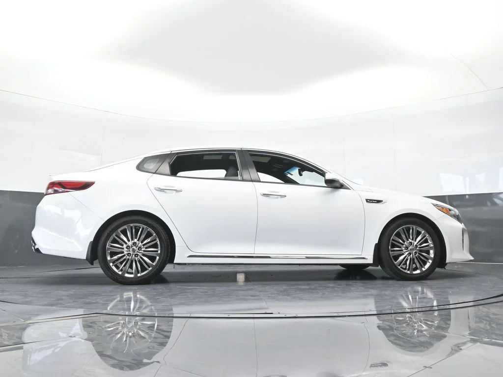 Used 2016 Snow White Pearl Kia SXL image 65