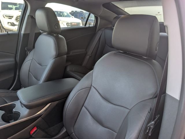 Used 2017 Black Chevrolet Premier image 10