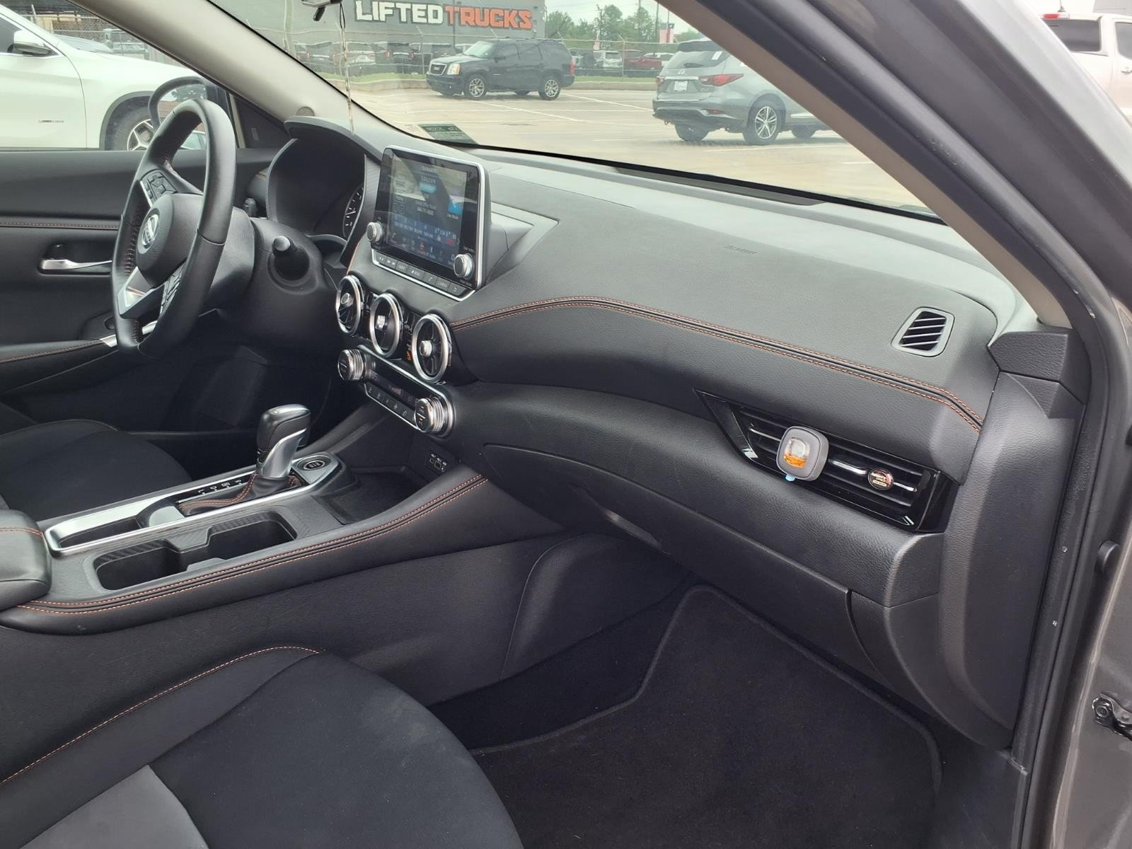 2021 Nissan Sentra SR Gray at Mac Haik CDJR North Houston