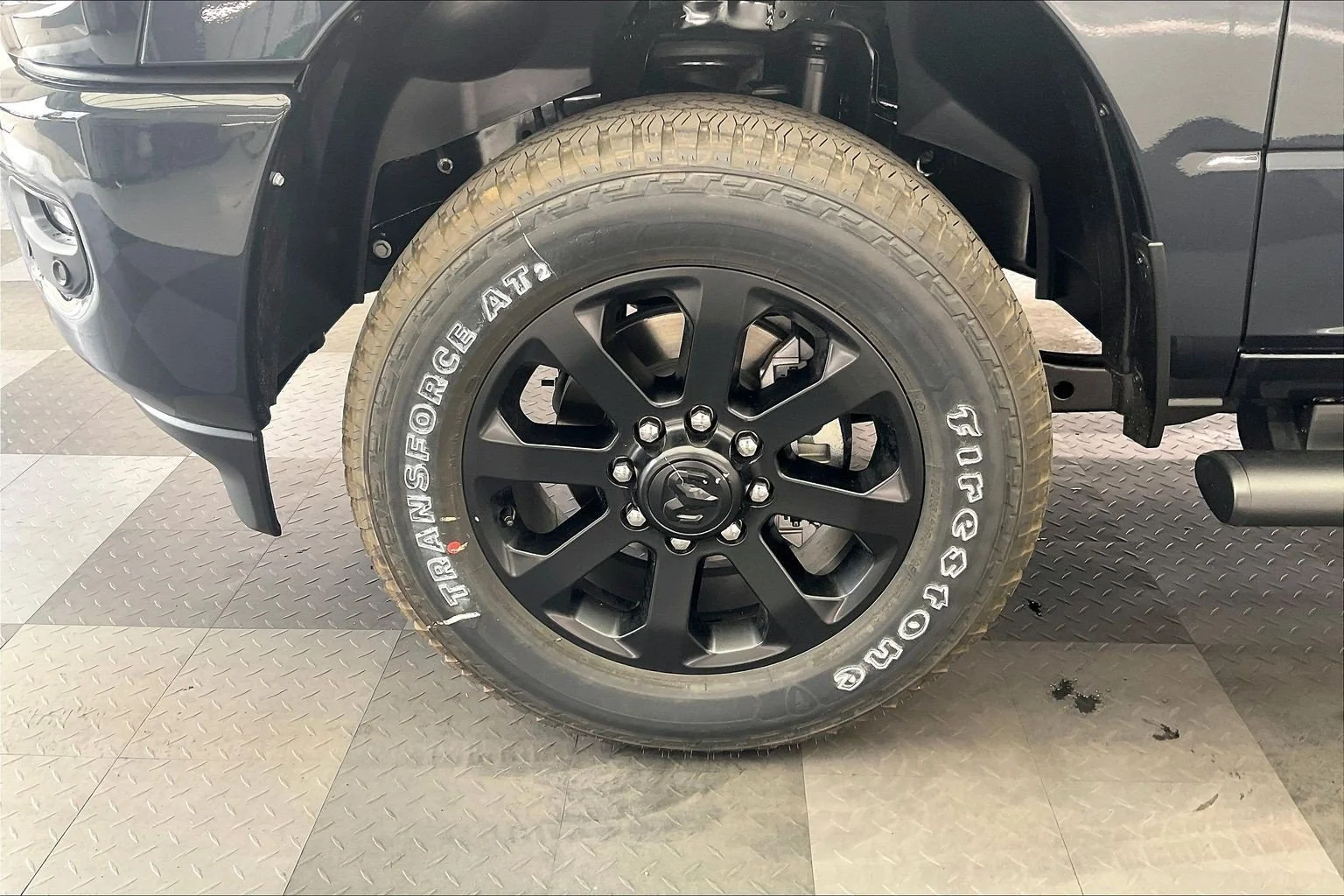 2027 RAM Ram 2500 Pickup Tradesman/Black Express - Photo 14