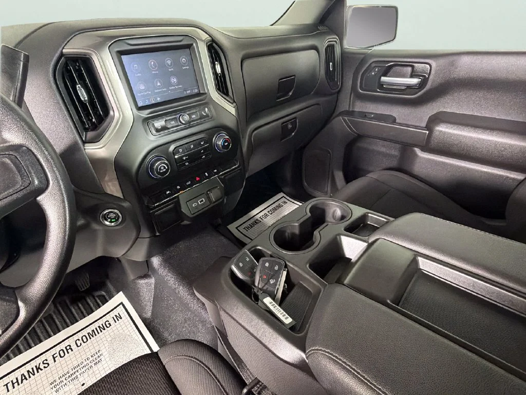Used 2025 Summit White Chevrolet WT image 20