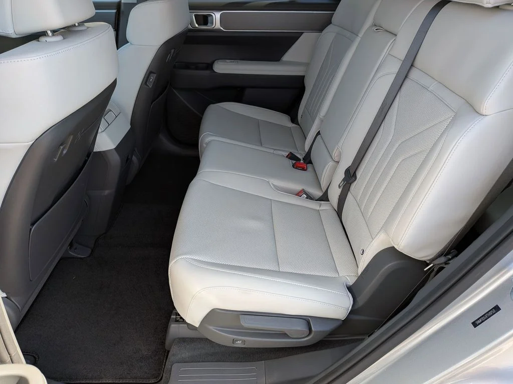 New 2026 Silver Hyundai SEL image 22