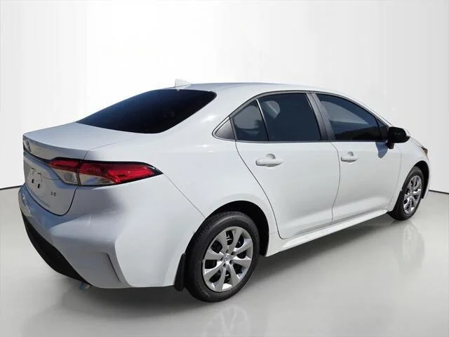 Used 2026 Ice Cap Toyota LE image 4