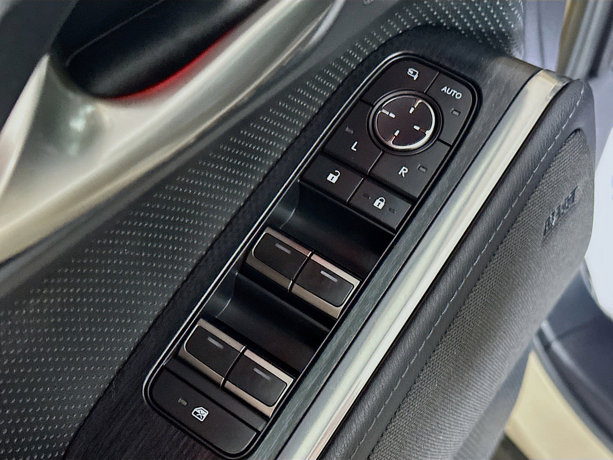 2024 Lexus GX Overtrail - Photo 17