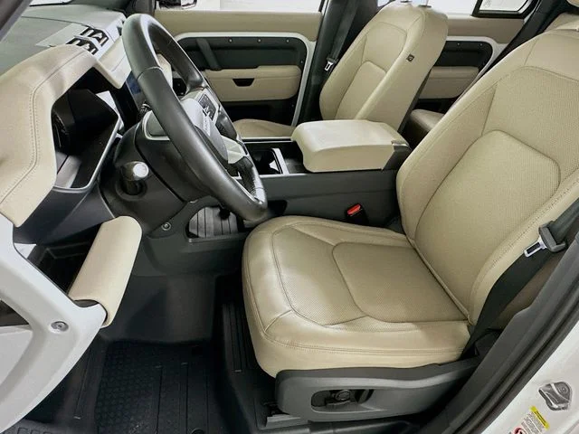 Certified Used 2023 White Land Rover SE image 9