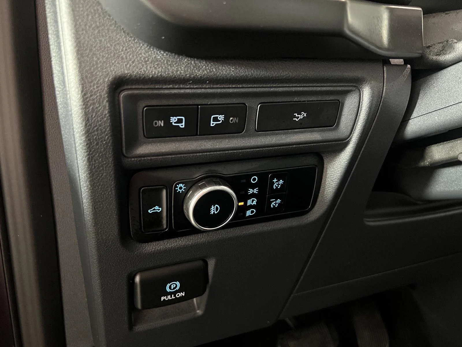 Used 2024 Carbonized Gray Ford XLT image 35
