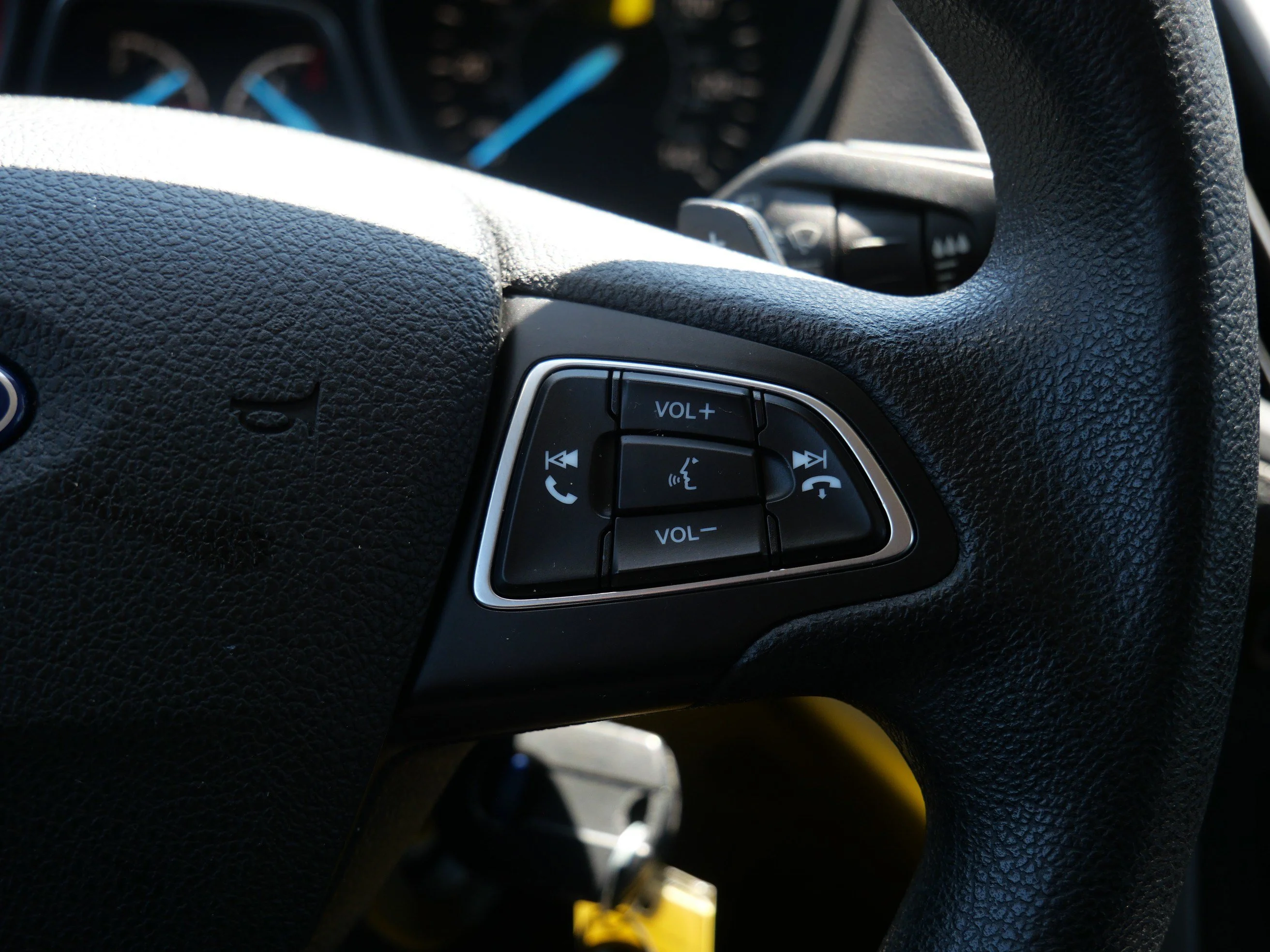 Used 2017 Lightning Blue Metallic Ford SE image 29