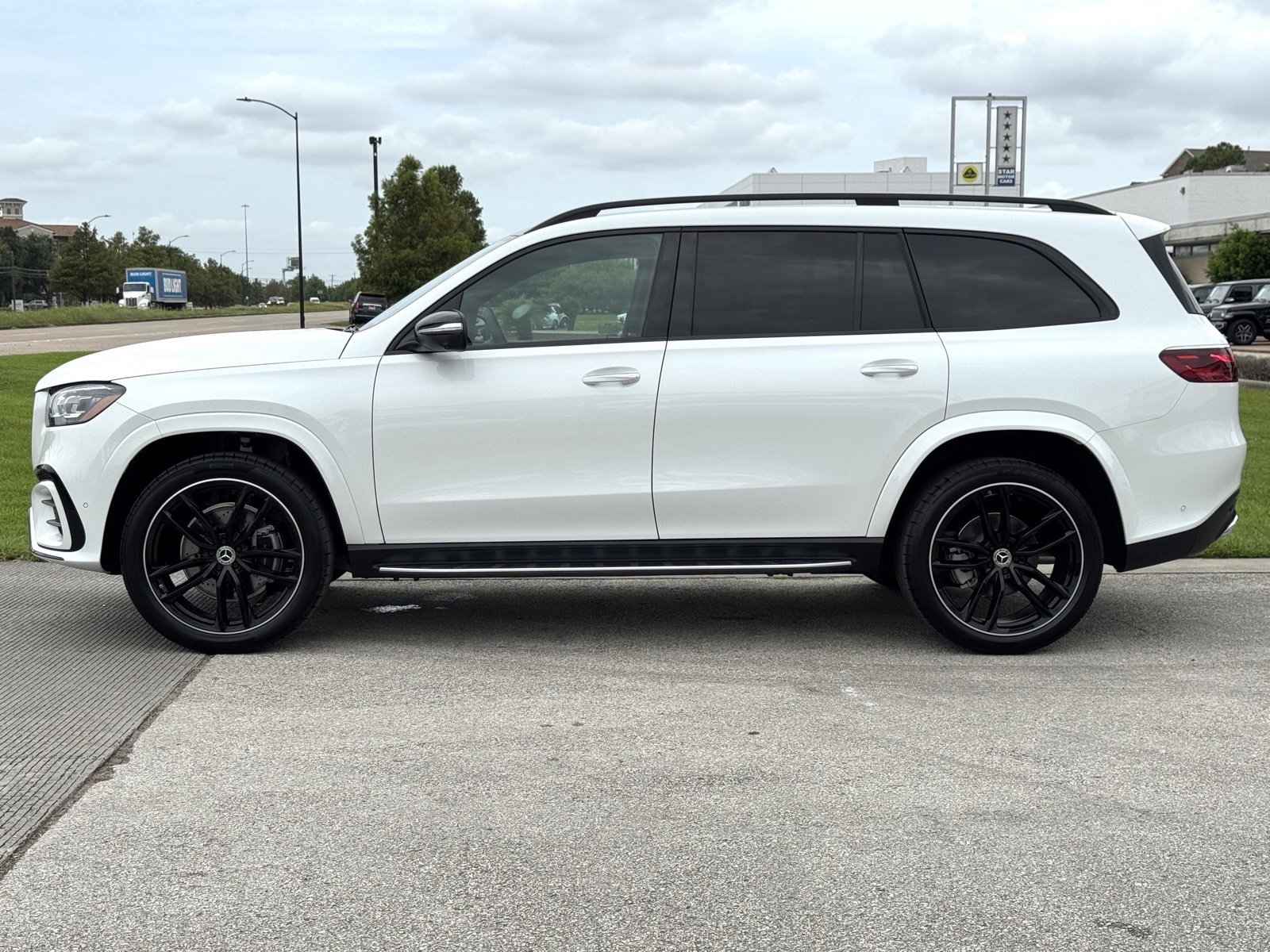 2025 Mercedes-Benz GLS Base - Photo 21