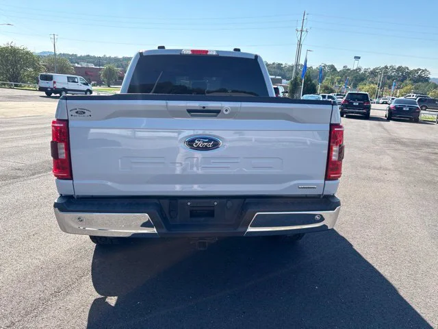 Used 2021 White Ford XLT image 6