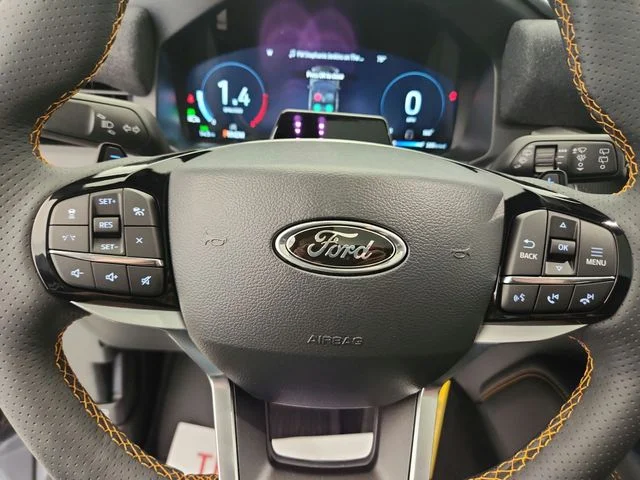 New 2026 Carbonized Gray Metallic Ford Tremor® image 15