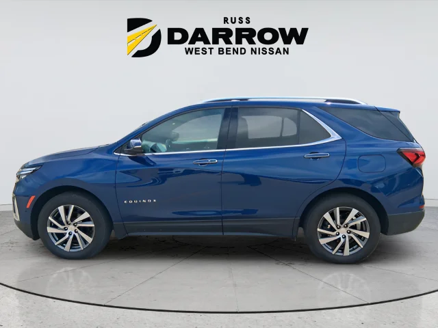 Used 2022 Blue Chevrolet Premier image 2